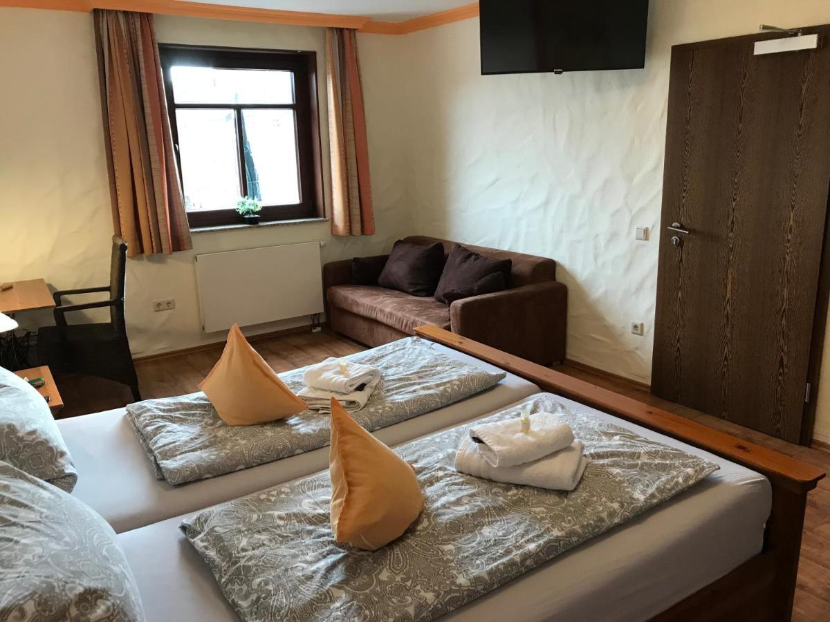 גרבנברויך Landhotel Lindenhof מראה חיצוני תמונה